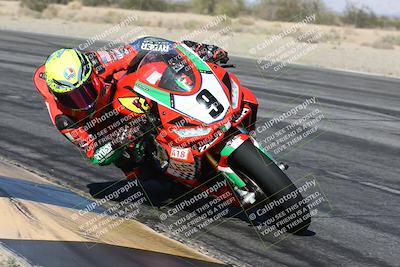 media/Dec-04-2025-Racers Edge (Thu) [[5ebc9f124d]]/2-A Group/1-Session 2 (Turn 7 Inside)/